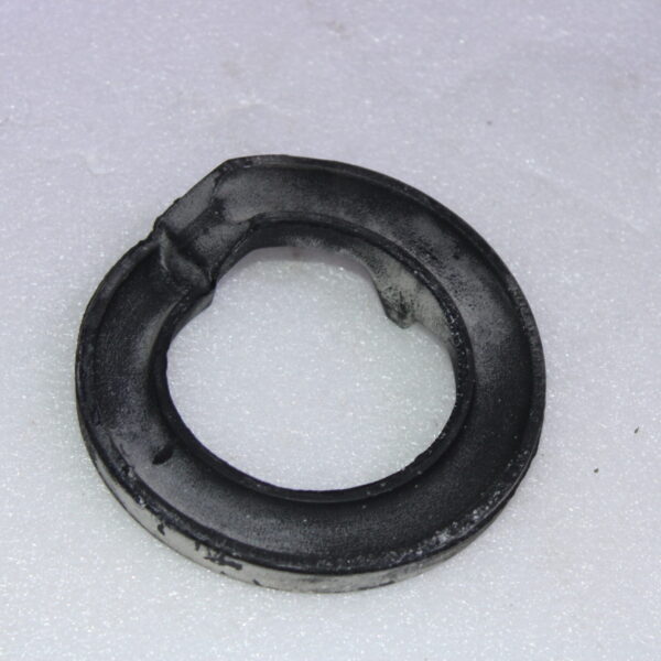 VOLKSWAGEN UNDERLAY 7L0411189