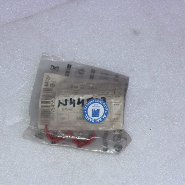 VOLKSWAGEN CAP CLOSURE 01M321435B