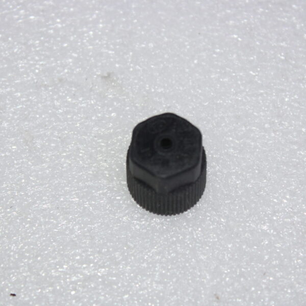 VOLKSWAGEN PROTEIVE CAP 8A0820871AB