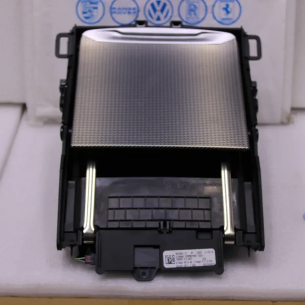 BMW G05 X5 G06 X6 G07 X7 G09 XM Thermal drink holder 6827173 5A34FE9