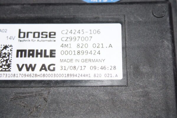 Audi Fan Motor With Wheel 4M1820021