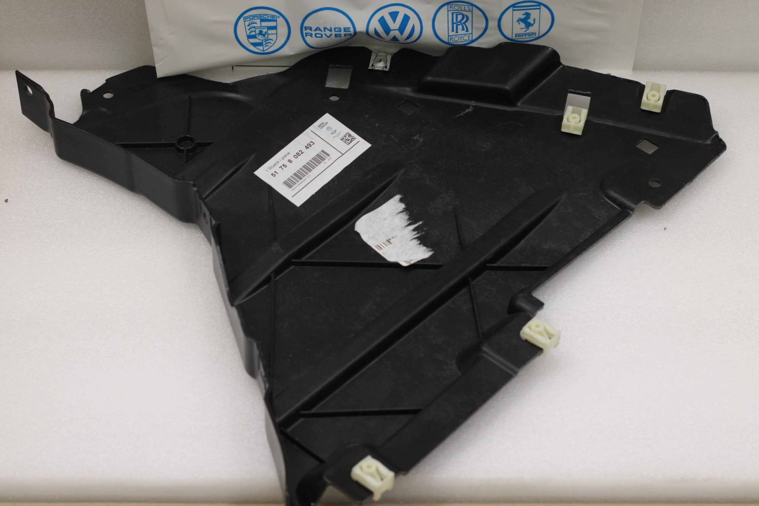 Bmw M3 M4 Cover Wheel Housing Bottom Left 51758082493 Bmw M3 M4 Cover Wheel Housing Bottom Left 51758082493