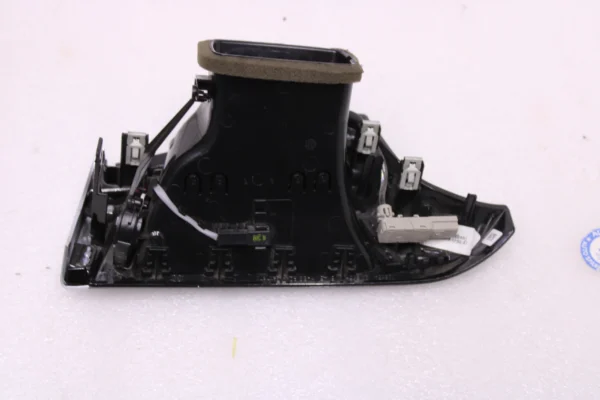 Bmw M5 G30 Right Side Dashboard Air Vent Rhd 9330858 9330856