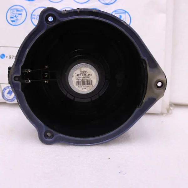Audi Q7 REAR LEFT OR RIGHT DOOR SPEAKER BOSE 4F0035415