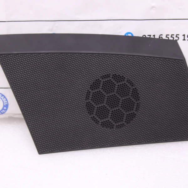 Porsche Cayenne Front right Dash Dashboard Speaker Cover Panel 7P50357945Q0