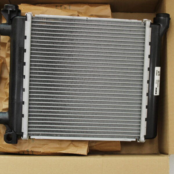 BMW X5 E70 remote radiator 17117634565