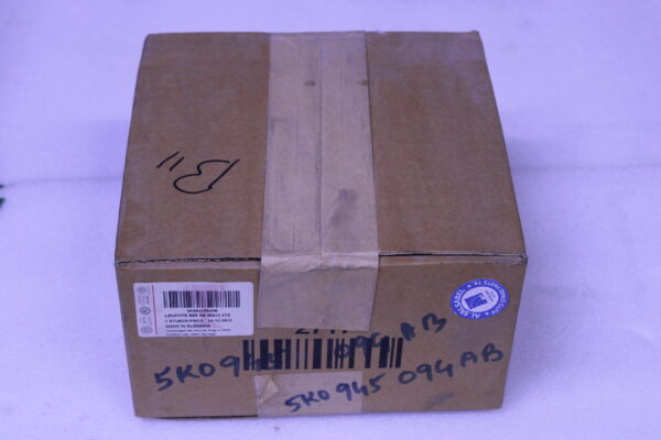 Volkswagen Tail Light 5K0945094Ab