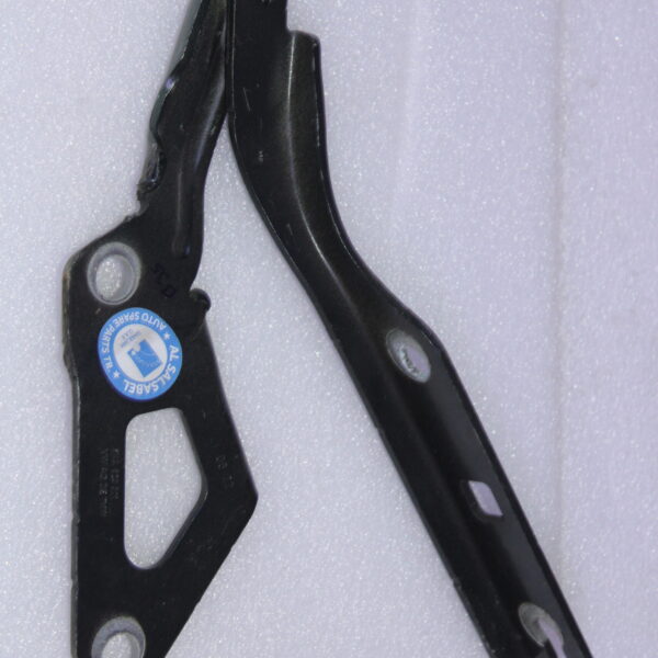 VOLKSWAGEN LID HINGE LEFT 5NA823301J