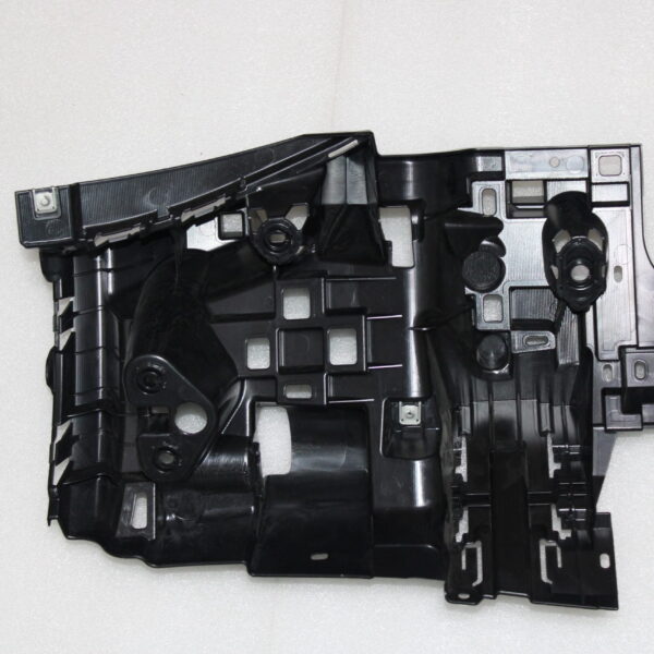 BMW X6 G06 Mount rear bumper right corner 51128069962