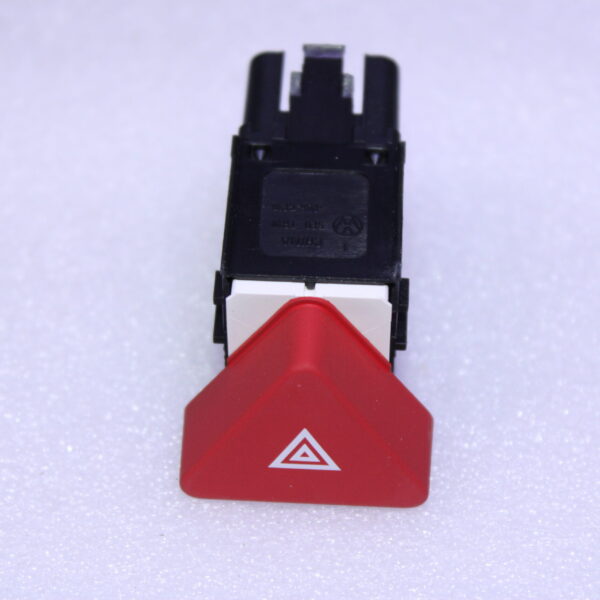 Volkswagen HAZARD WARNING PUSHBUTTON 5M0953509A