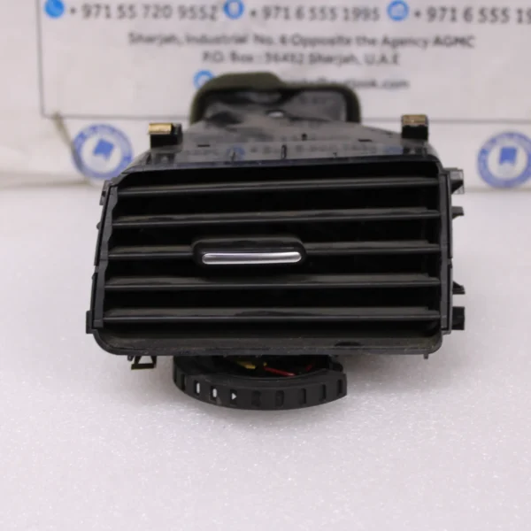 VW TOUA Dashboard Air Vent 7P1819727A