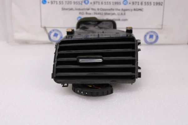 Vw Toua Dashboard Air Vent 7P1819727A