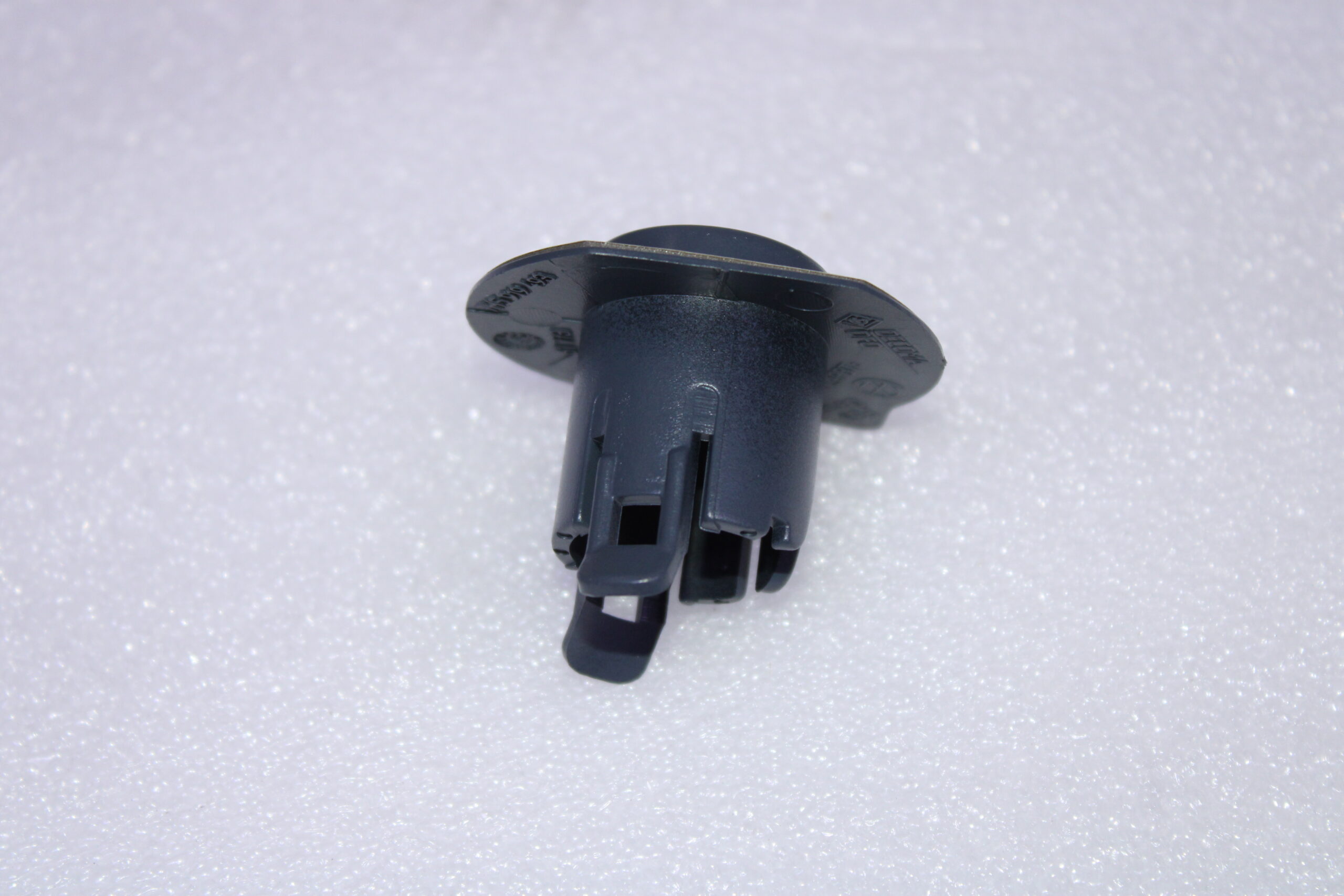 Volkwagen Sensor Bracket 7H5919493 Gru Volkwagen Sensor Bracket 7H5919493 Gru