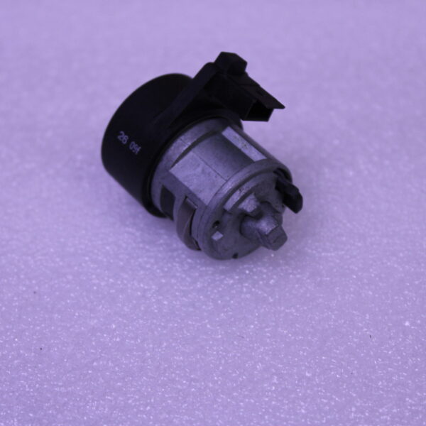 VOLKSWAGEN LOCK CYLINDER FOR IGNITION STARTER SWITCH WITH READ COIL WITHOUT KEY 107905855CB