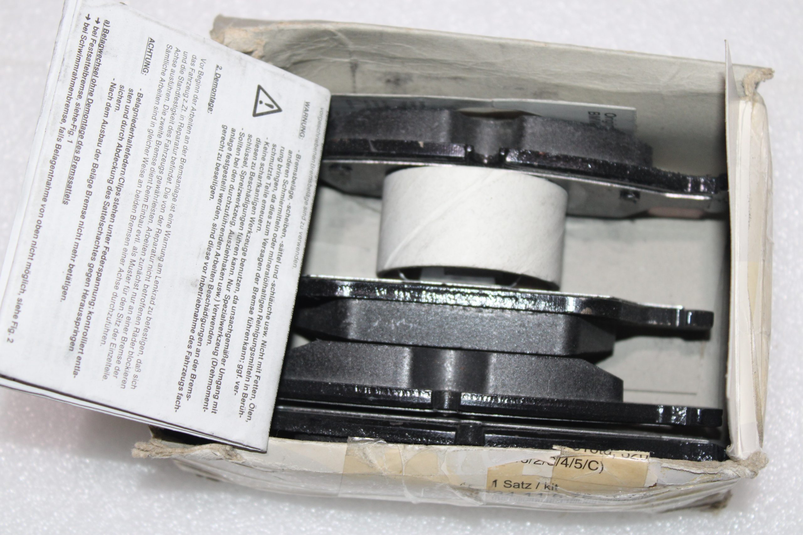 Bmw 3 E36 E46 E85 Repair Kit Brake Pads Asbestos Free 34116761242 Bmw 3 E36 E46 E85 Repair Kit Brake Pads Asbestos Free 34116761242