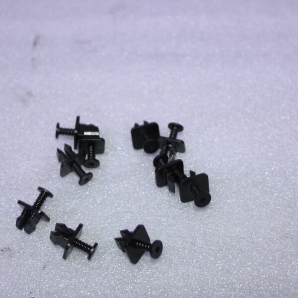 VOLKSWAGEN SPREADER RIVET 6R0839829A
