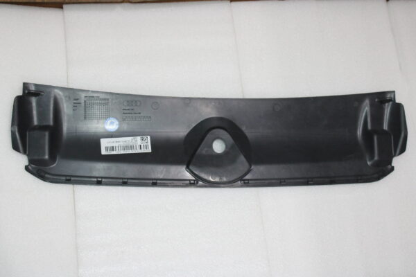 Audi A4 2016 Cover 8W0807081