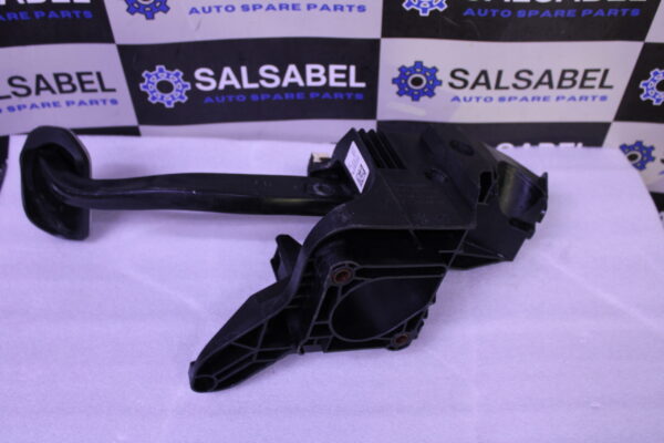 Bmw 1 Series F40 Brake Pedal 6888752