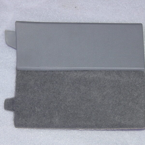 VOLKSWAGEN INSPECTION COVER LEFT 7L6867655B 5J6