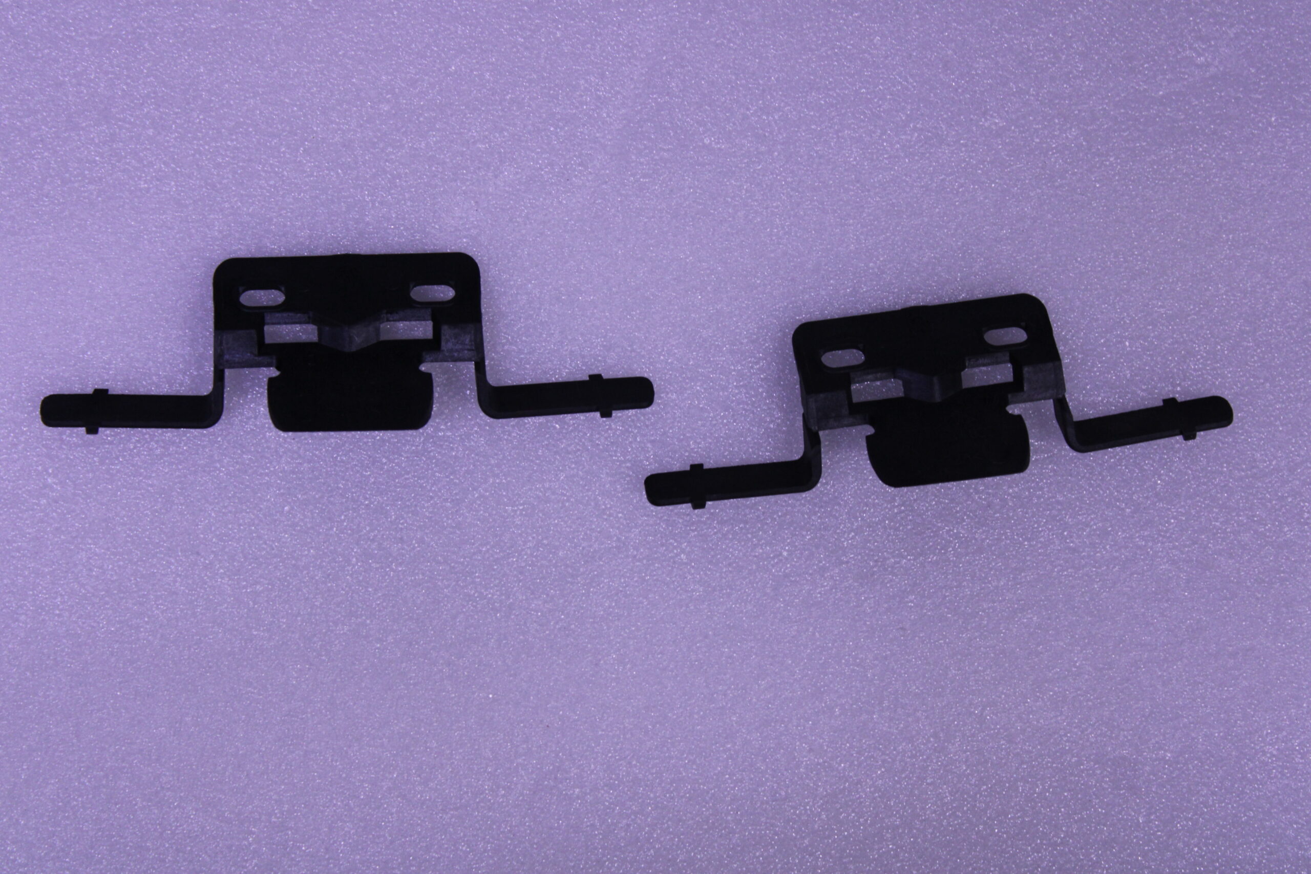 Volkswagen Retainer For Cover 3C8853587 Volkswagen Retainer For Cover 3C8853587