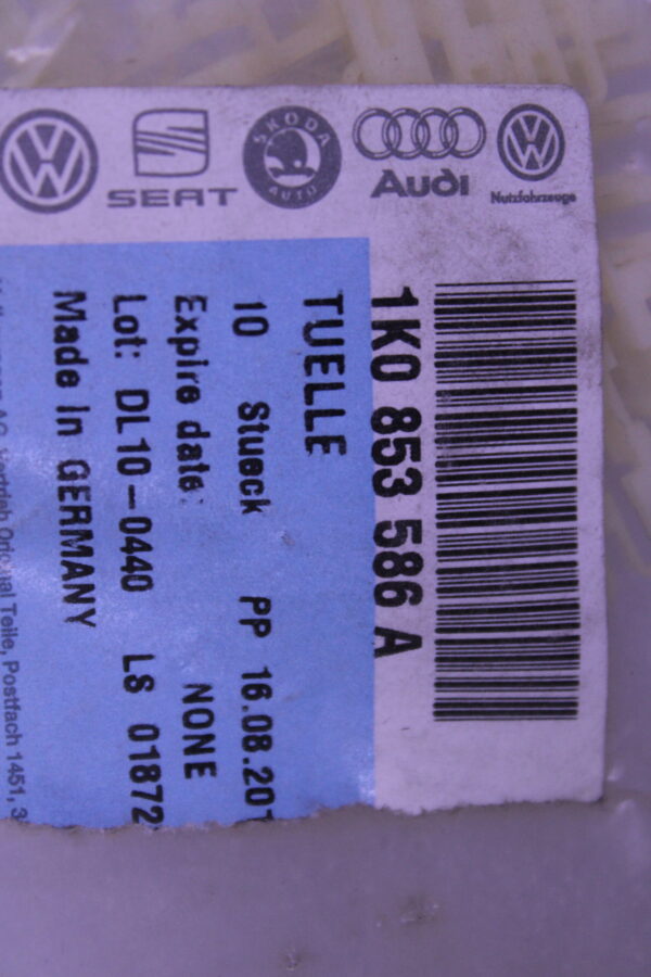 Volkswagen Grommet 1K0853586A