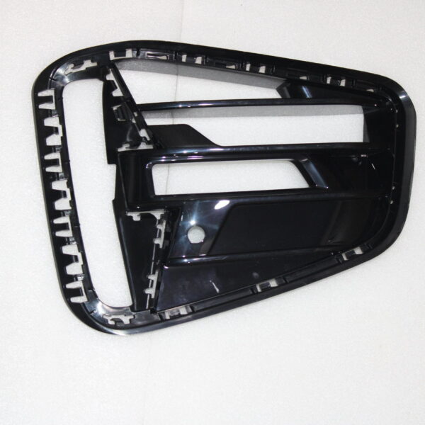 BMW 4 G22 G23 Grill air intake open left 51118076731