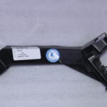 VOLKSWAGEN BRACKET RIGHT 5C5807132