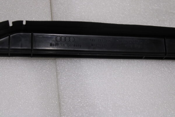 Audi A6 A7 2019 Air Duct 4K0121286