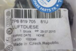 BMW 7 F01 F02 Filtered air pipe 13717566385