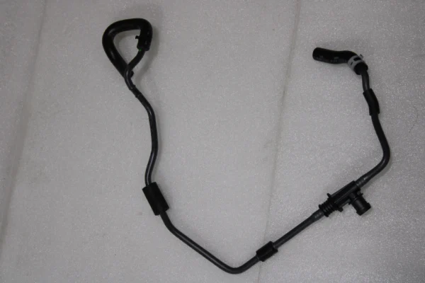 Audi A4 2016 A5 2017 A6 2019 A7 2019 Q5 2017 Venthose 06L121081Af