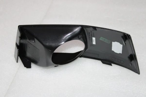 Audi A8 2018 Trim 4N0807824A