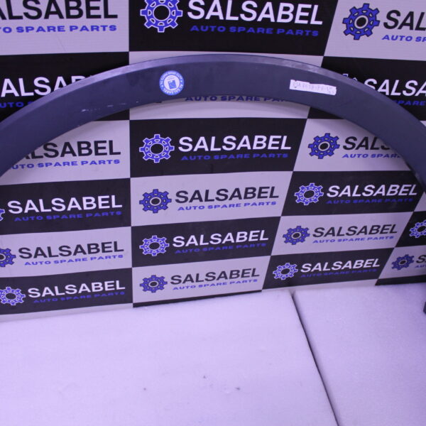 UADI Q3 FRONT LEFT MOLDING 83A853717