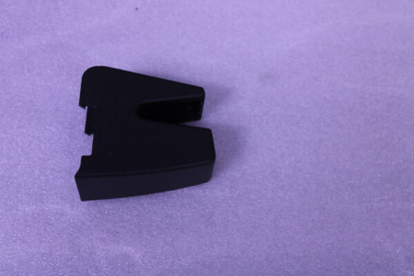 Volkswagen Cover 7H0827257 9B9