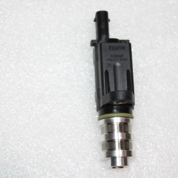BMW 5 G30 G31 7 G11 G12 8 G14 G15 G16 Solenoid valve SOLV 11417639993