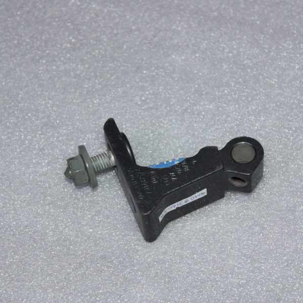 AUDI Q7 FONT DOOR UPPER HINGE 4M0831403A