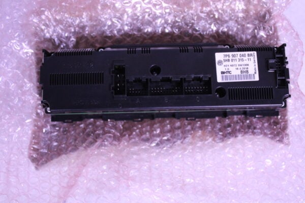 Vw Toua Display And Control Panel 7P6907040Br - Image 6