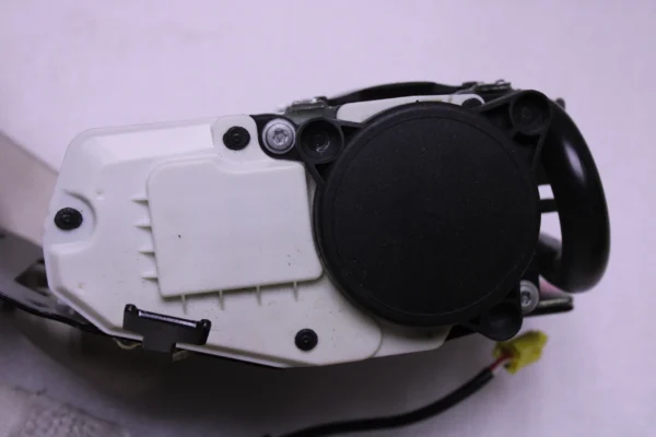 Mercedes Benz Seat Belt 21286094857M89