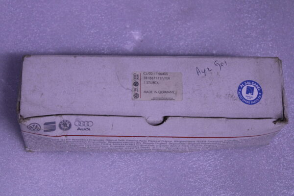 Volkswagen Cover For Models 3B1867171F Fer