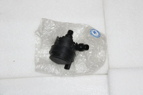 Mercedes Benz S205 C205 W213 C238 W222 Auxiliary Water Pump 0005004386