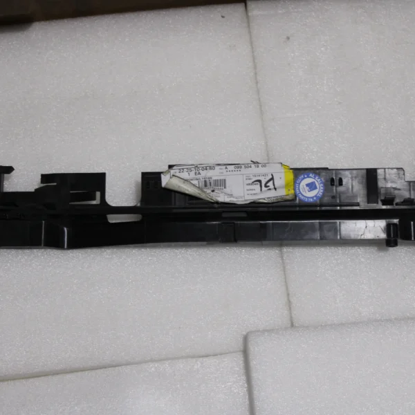 Mercedes Benz GLC Supporting Frame 0995041800