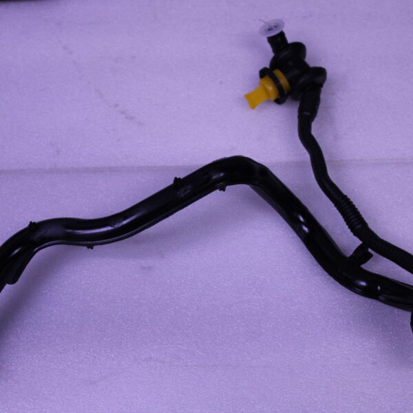MERCEDES BENZ Engine Bleed Hose A2760182300