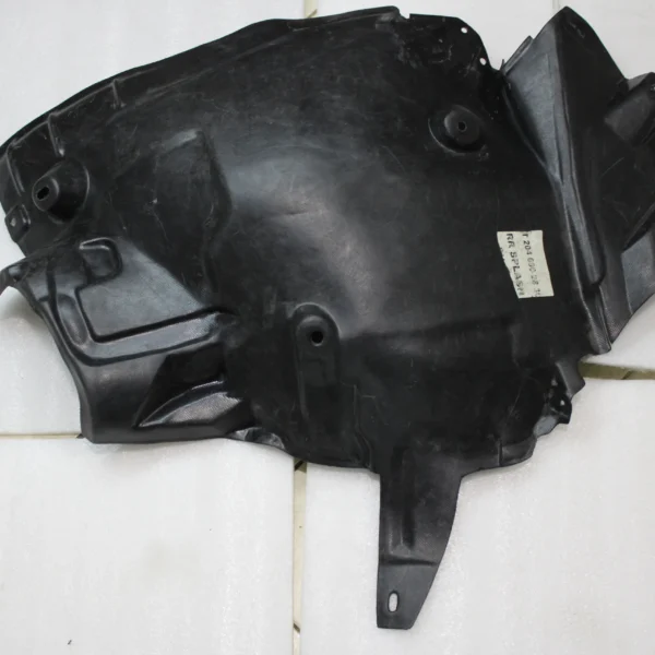 Mercedes Benz C Fender Liner Front Right Rearward Rear 2046902830