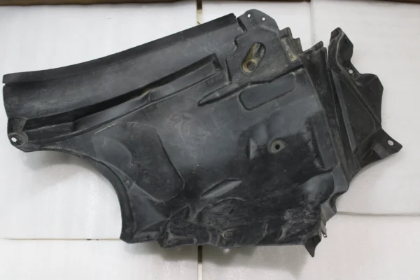 Mercedes Benz Cls Left Rear Fender Liner 2186900330