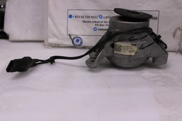Mercedes E Amg Lh Left Engine Motor Mount 2132404300