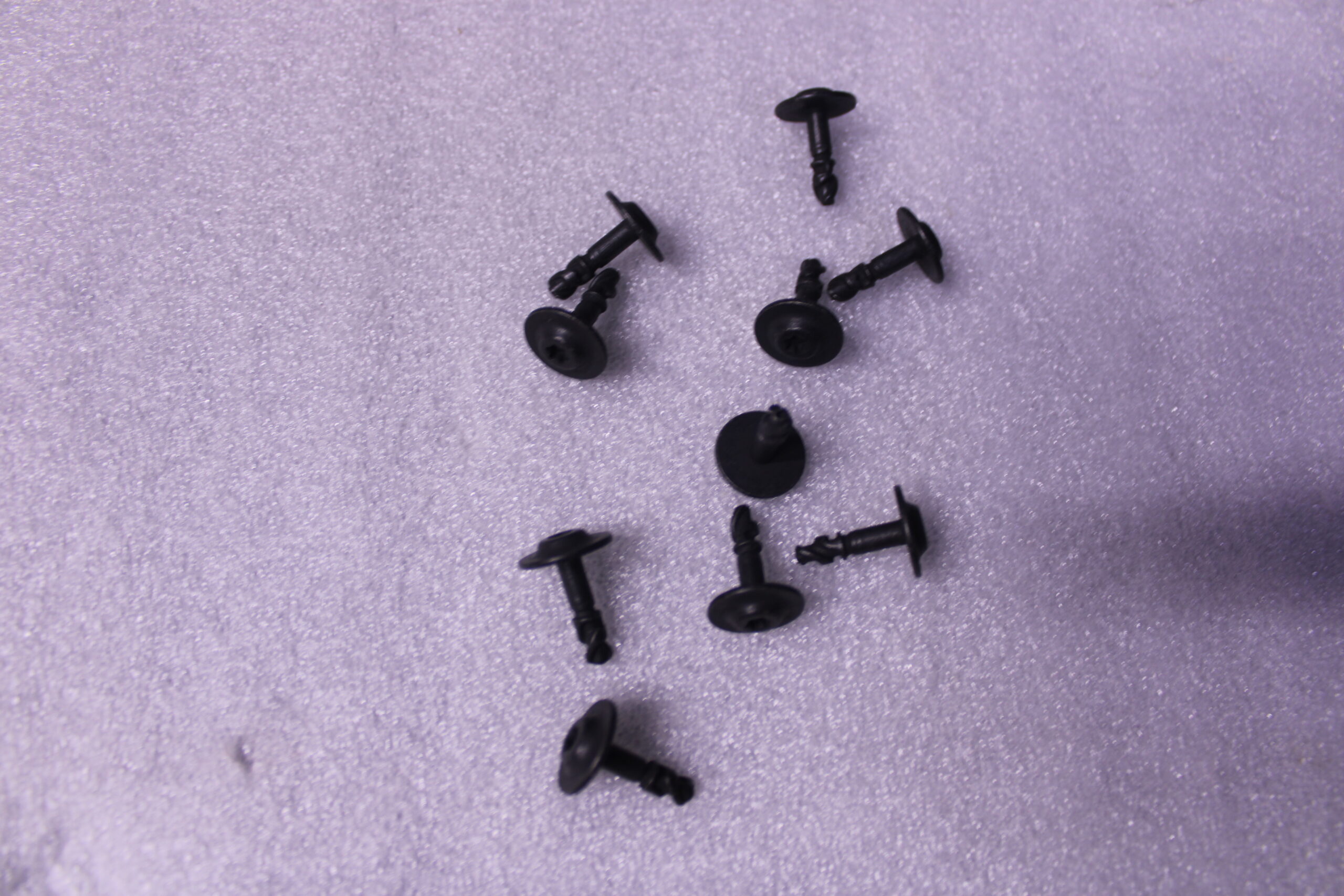 Audi A5 Grip Pin 8W0805121 Audi A5 Grip Pin 8W0805121