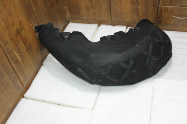 Porsche Cayenne Rear Wheel Fender Liner Right 95850497200