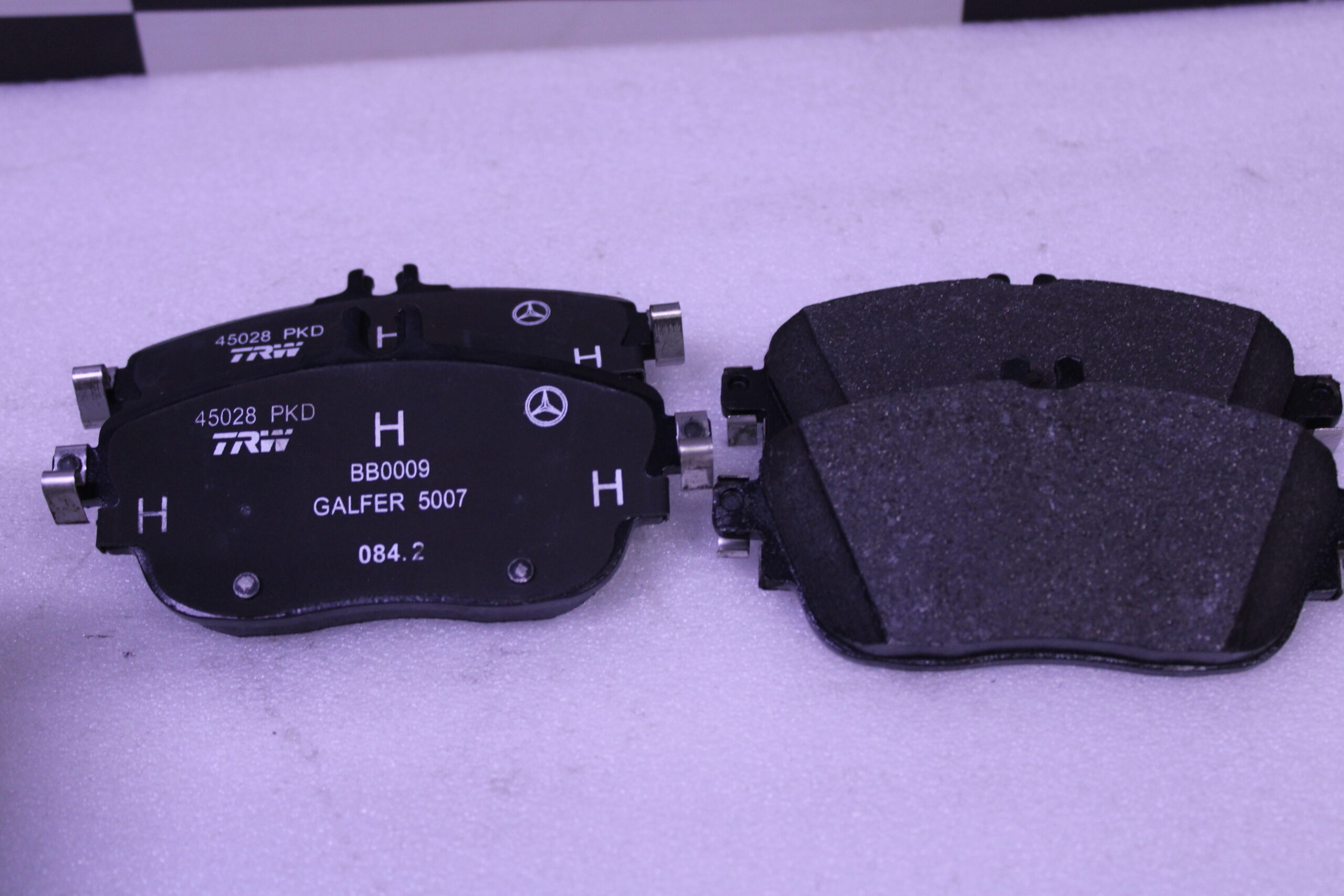 Mercedes-Benz Gle W167 Front Brake Pads A0004203702 Mercedes-Benz Gle W167 Front Brake Pads A0004203702