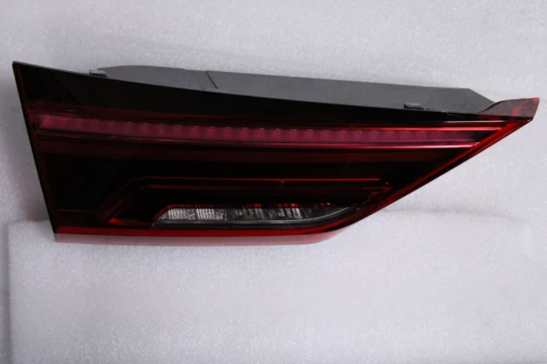 Audi Q3 2019 Up Trunk Lamp Led With Dynamic Indicator Left 83A945093