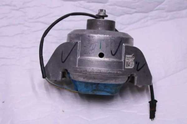 Mercedes Benz E Engine Mounting 2222407500