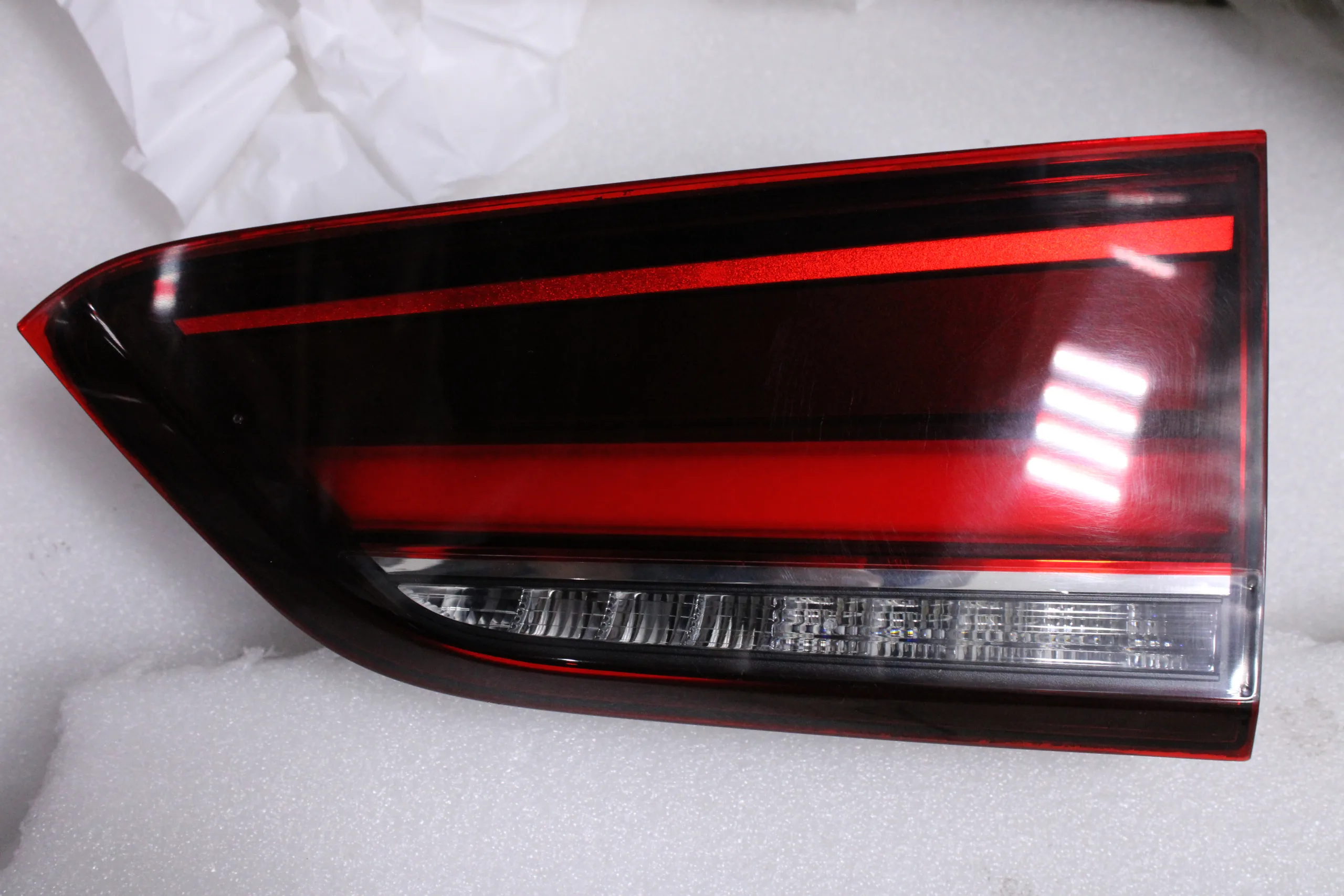 Bmw X1 F49 Tail Lamp Led Right Side 63217955422 Bmw X1 F49 Tail Lamp Led Right Side 63217955422